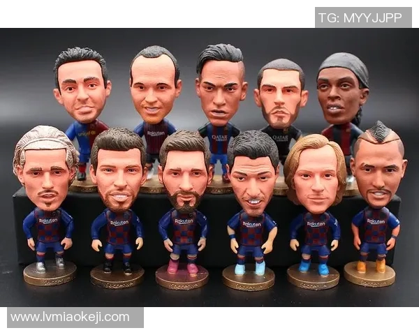 足球明星模型的精彩瞬间与独特魅力全景展示 足球明星模型的精彩瞬间与独特魅力全景展示