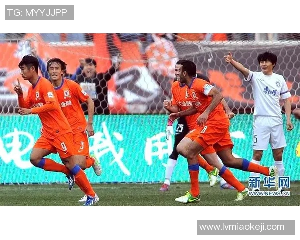 2018年天津泰达对阵鲁能的精彩对决回顾与赛后分析 2018年天津泰达对阵鲁能的精彩对决回顾与赛后分析